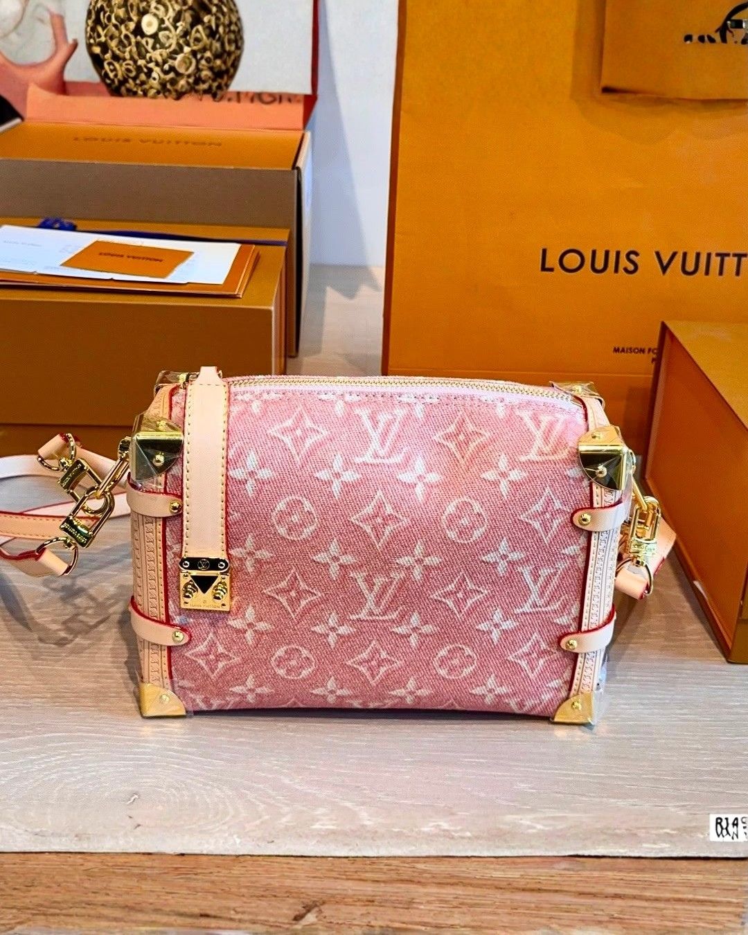 LV Trunk Shoulder Bag 23cm Master