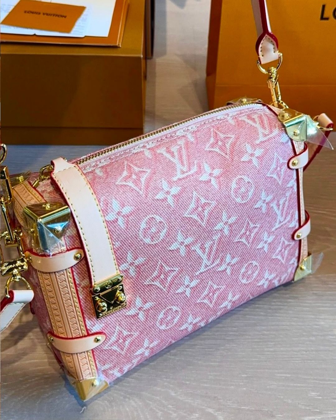 LV Trunk Shoulder Bag 23cm Master