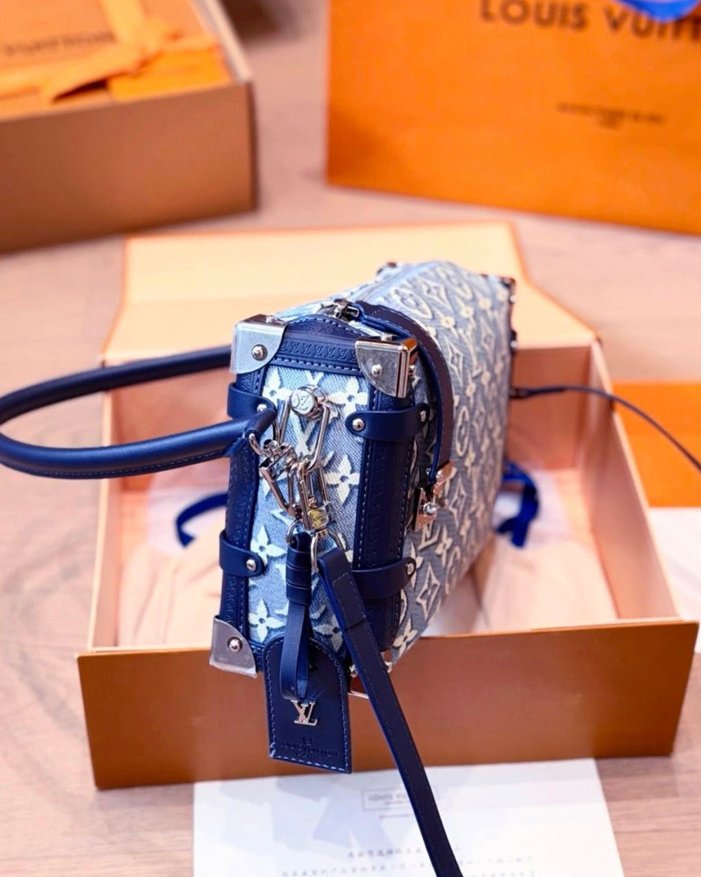 LV Trunk Shoulder Bag 23cm Master