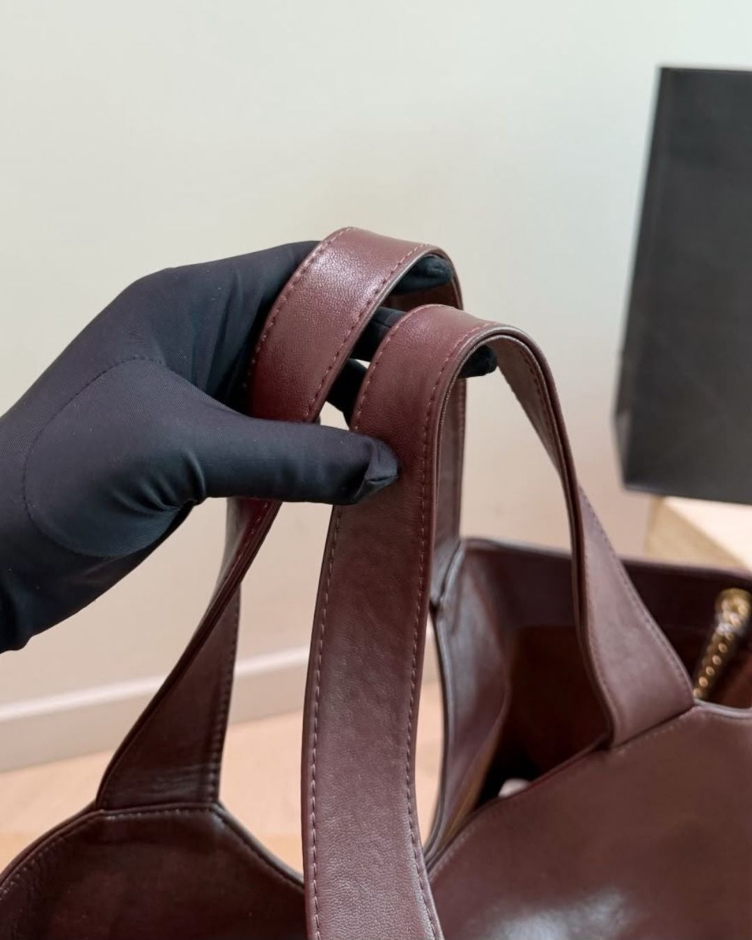 YSL Large Logo Tote Leather 58 cm Master