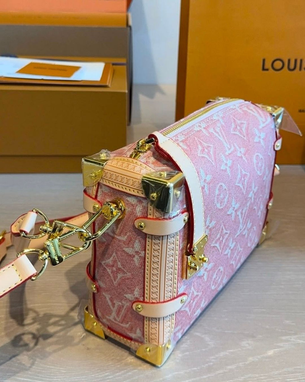 LV Trunk Shoulder Bag 23cm Master