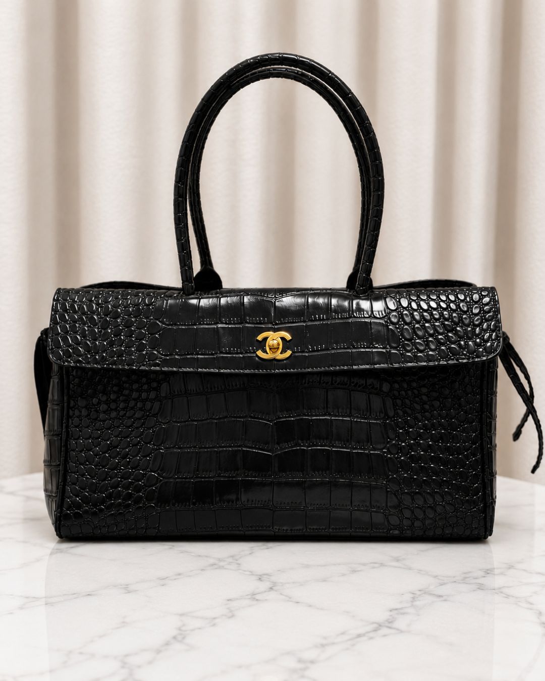 CHANEL Croc Tote 38 cm Master