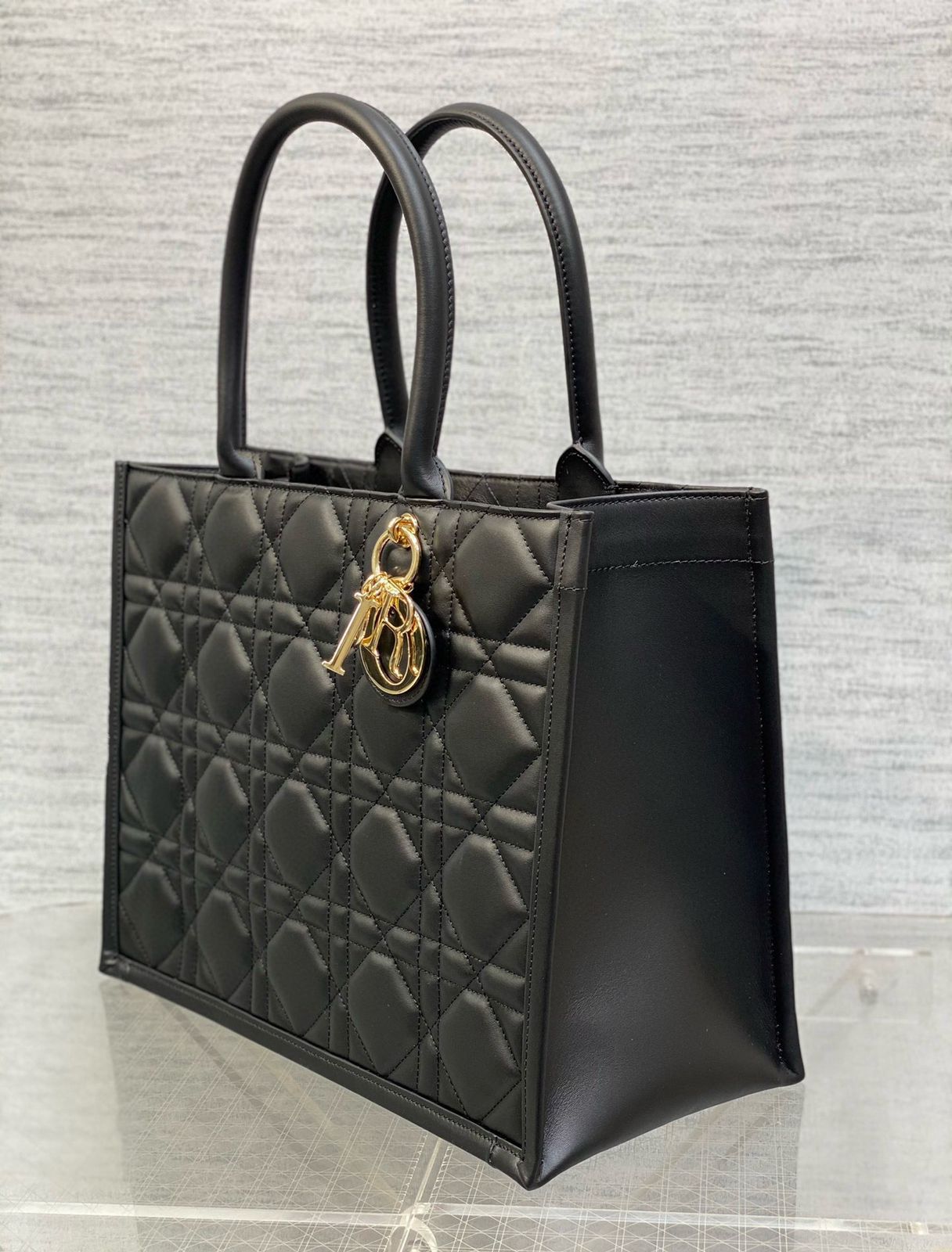 Dior Book Tote Medium 36 Cm Without Box