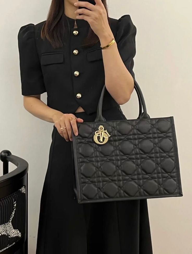 Dior Book Tote Medium 36 Cm Without Box