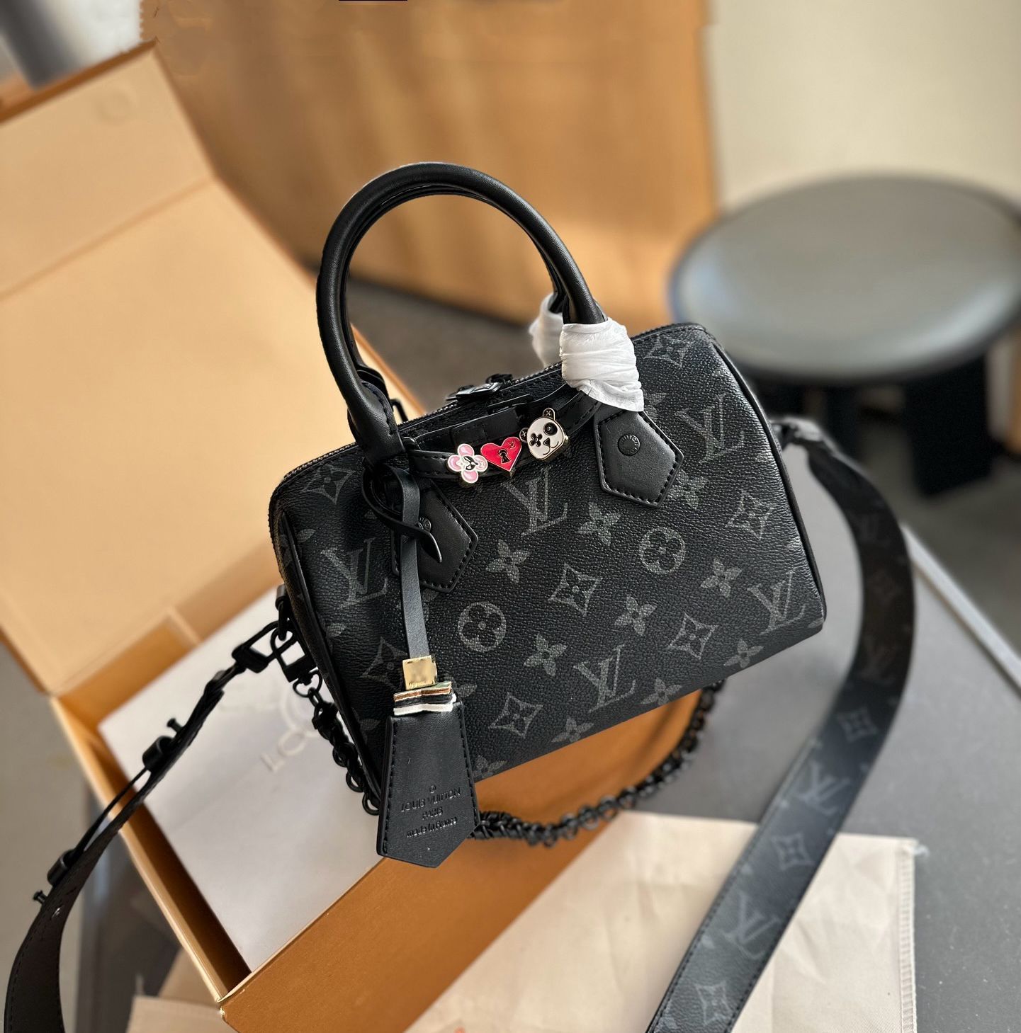 Louis Vuitton Speedy Bandoulière 20 with Box