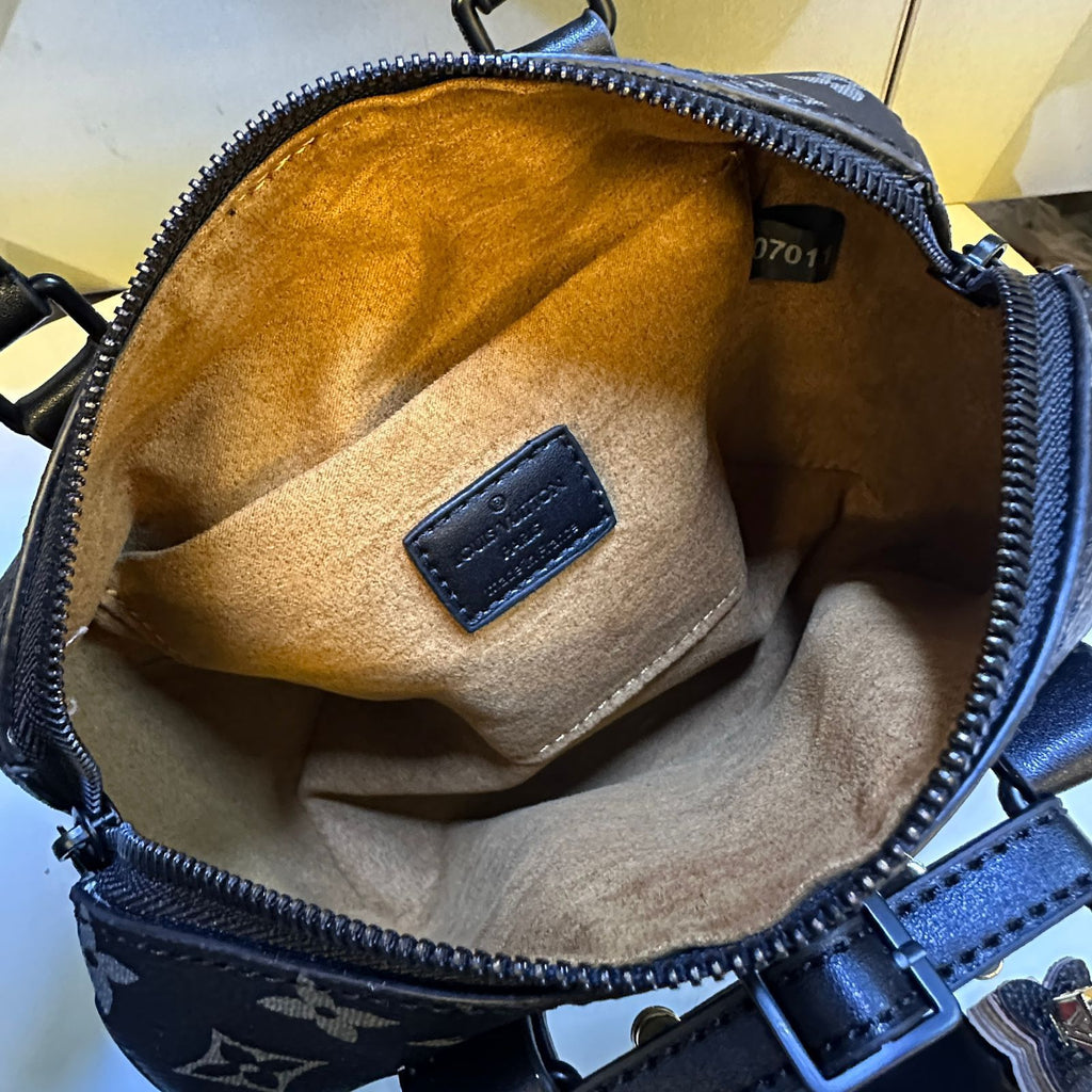 Louis Vuitton Speedy Bandoulière 20 with Box