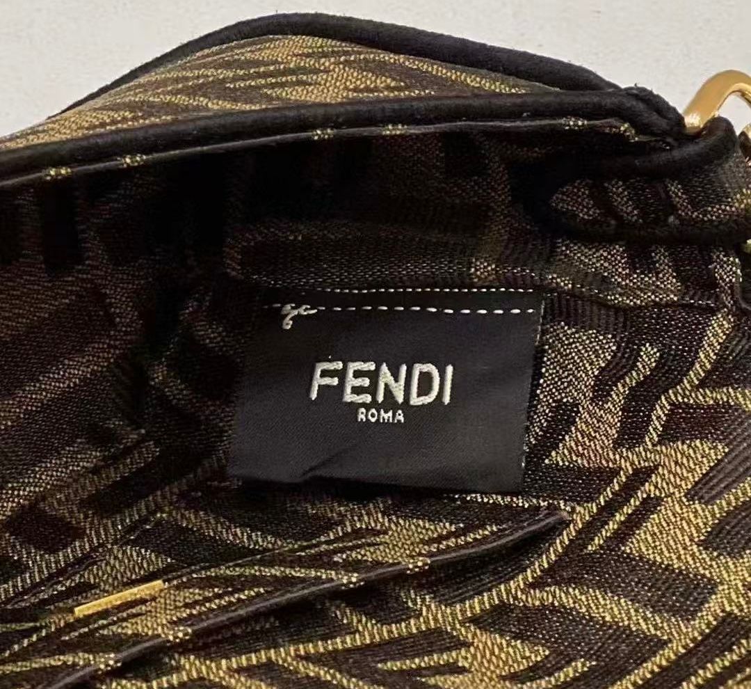 FENDI BAGUETTE BAG — 18 cm | 4 Colors With Box