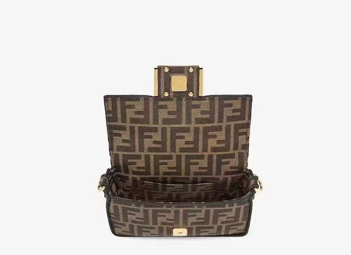 FENDI BAGUETTE BAG — 18 cm | 4 Colors With Box