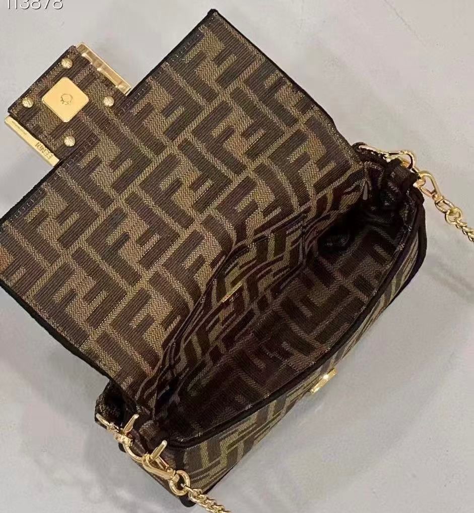 FENDI BAGUETTE BAG — 18 cm | 4 Colors With Box