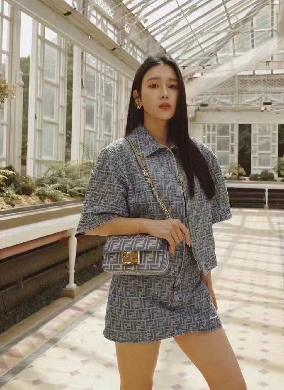 FENDI BAGUETTE BAG — 18 cm | 4 Colors With Box
