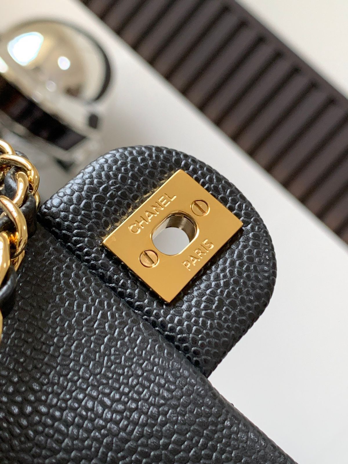 CHANEL CLASSIC MINI FLAP — 22 cm | 9 Colors with Box