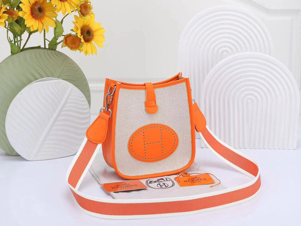 Hermès Evelyne Crossbody Bag — Canvas & Leather | 20 cm | 7Colors Without Box