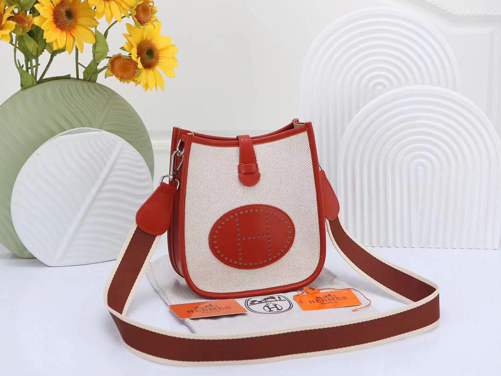 Hermès Evelyne Crossbody Bag — Canvas & Leather | 20 cm | 7Colors Without Box