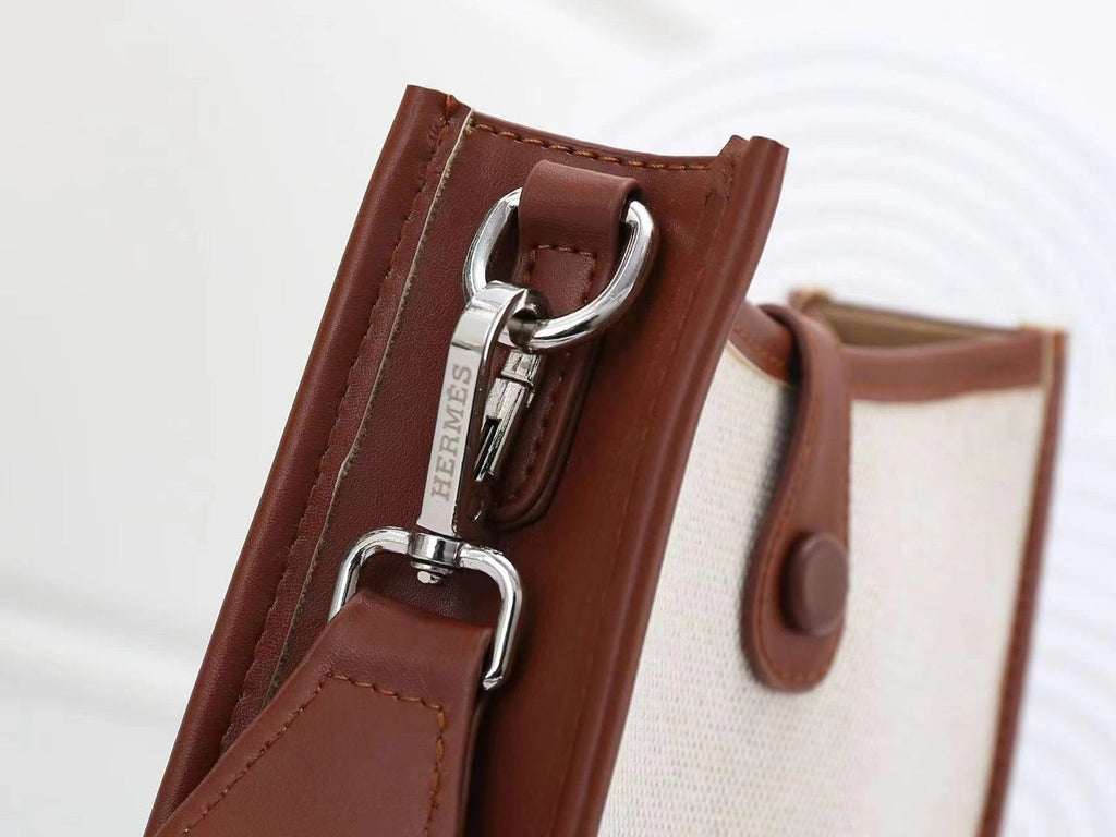 Hermès Evelyne Crossbody Bag — Canvas & Leather | 20 cm | 7Colors Without Box