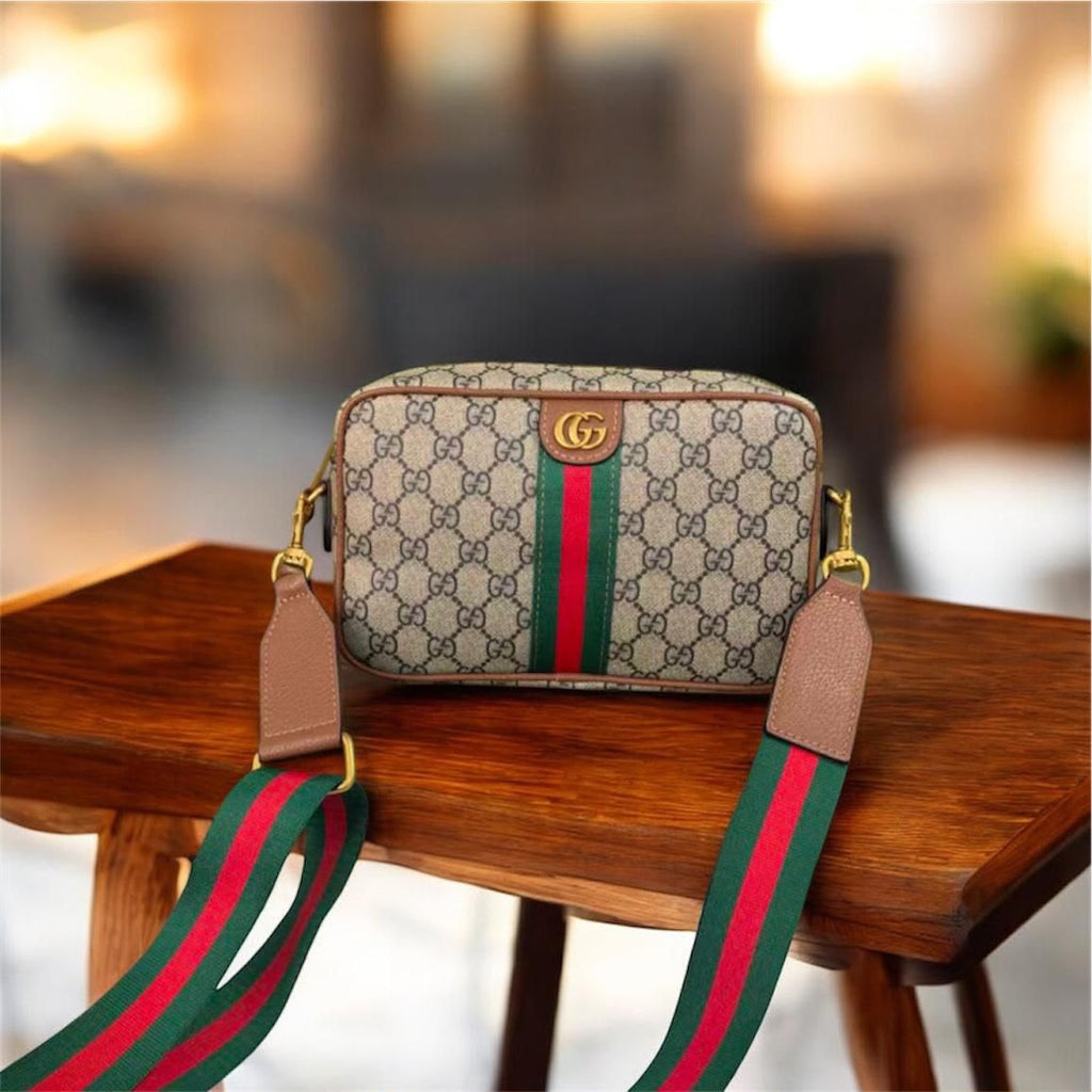GUCCI Marmont Camera Bag — 23 cm | With Box