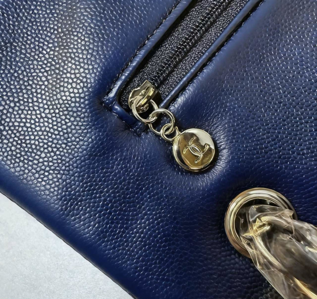 CHANEL Classic Flap Wallet — 26 cm | 12 Colors With Box