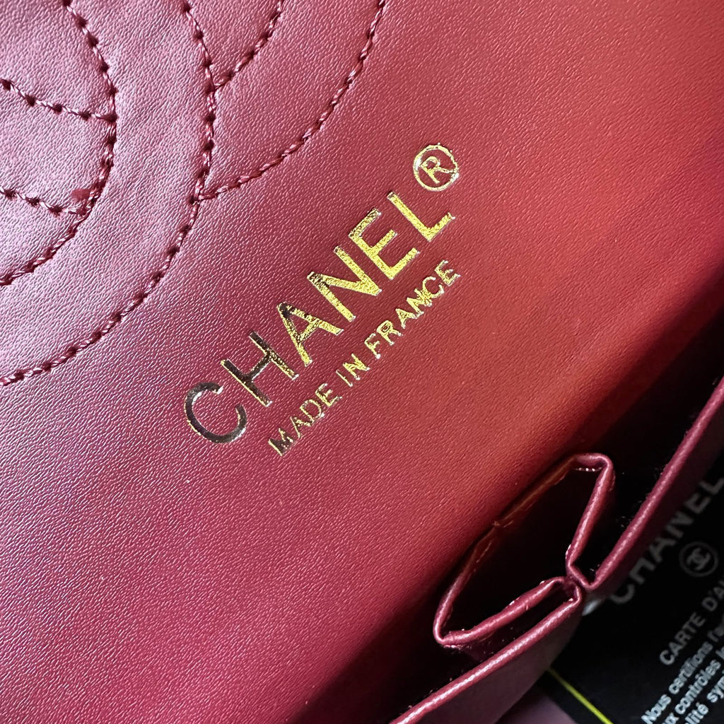 CHANEL Classic Flap Wallet — 26 cm | 12 Colors With Box