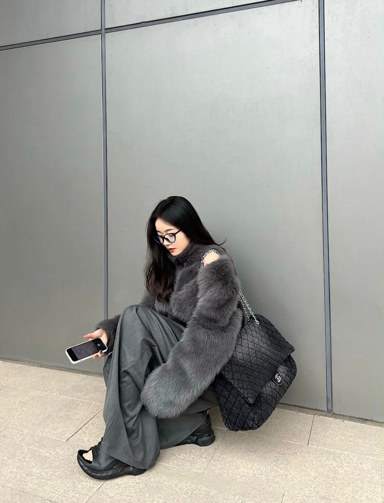 CHANEL Jumbo Classic Flap — 38 cm | Black A+