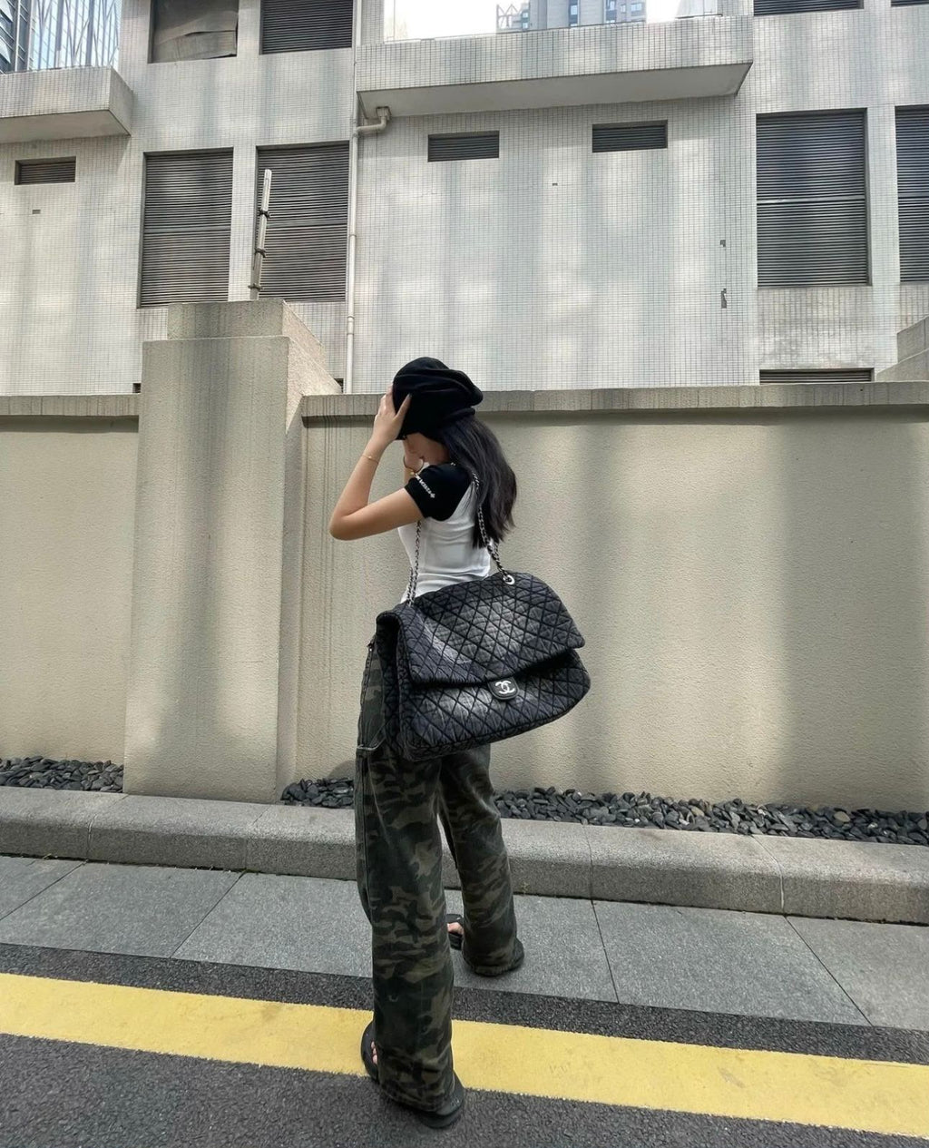 CHANEL Jumbo Classic Flap — 38 cm | Black A+