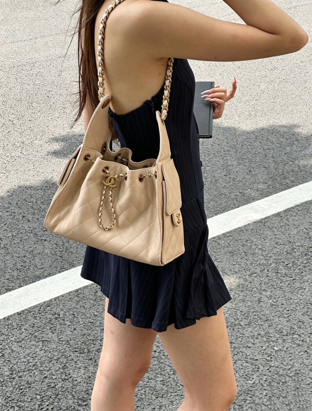 CHANEL Drawstring Bucket — 25 cm | 2 Colors Without Box