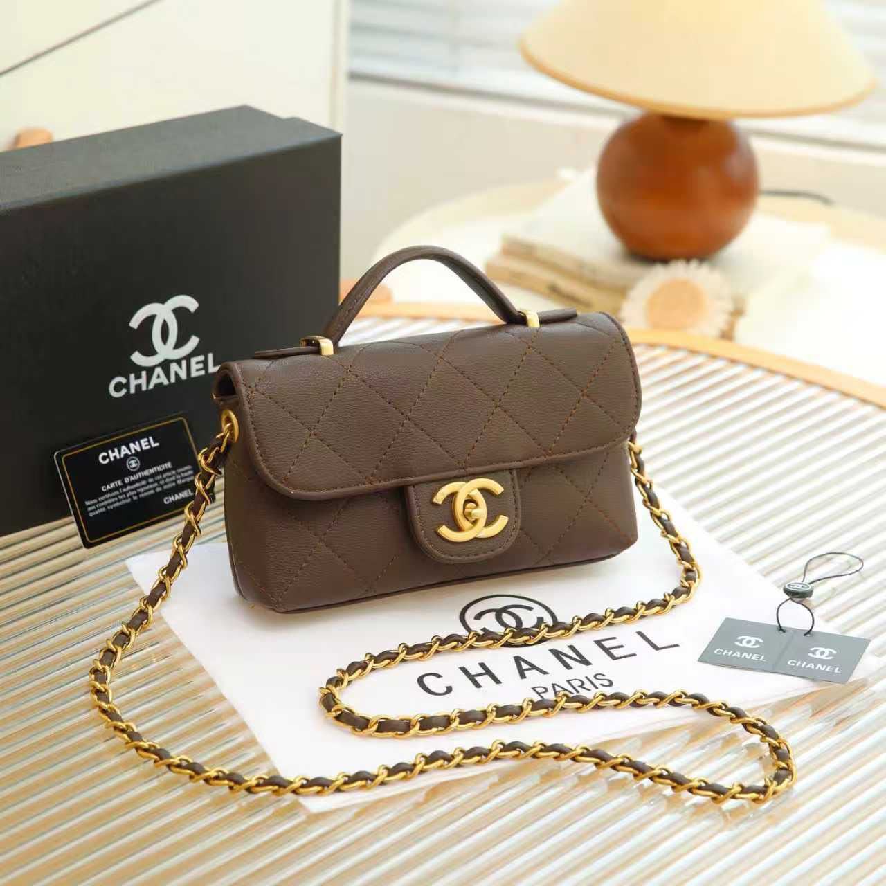 CHANEL Quilted Classic Shoulder Bag — 20 cm | 6 Colors With Box