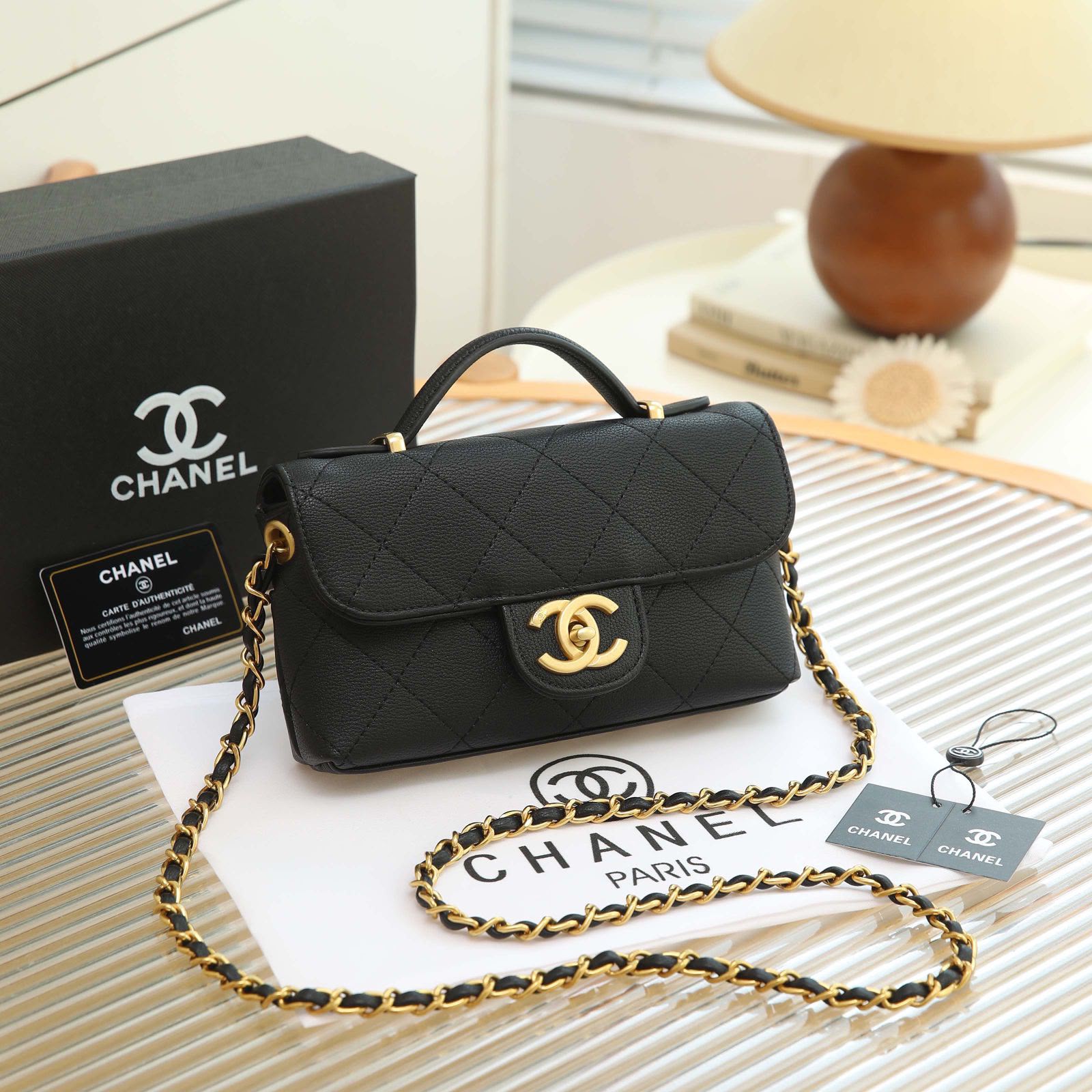 CHANEL Quilted Classic Shoulder Bag — 20 cm | 6 Colors With Box