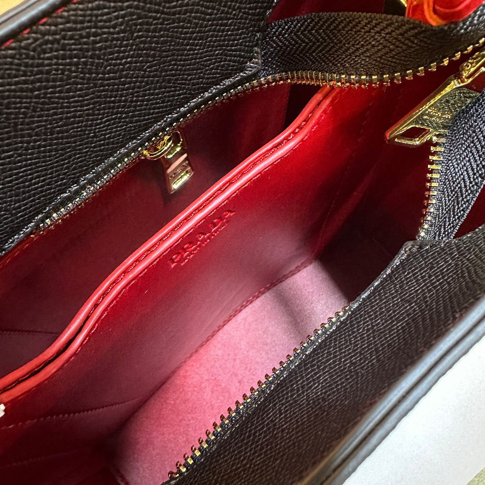 PRADA Saffiano Bucket Tote Bag — 23 cm | 4 Colors Without Box