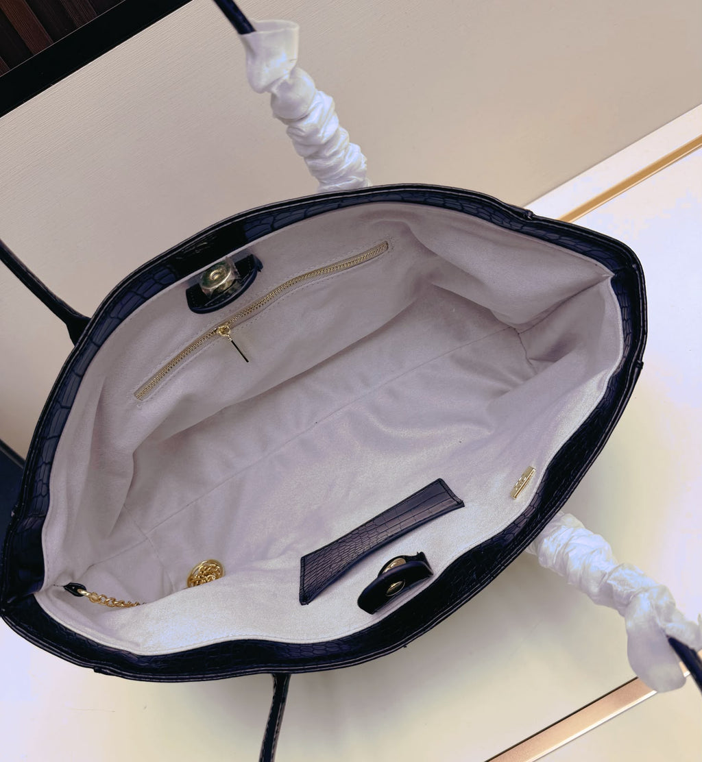 CHANEL Executive Tote — 35 cm | 6 Colors Without Box A+