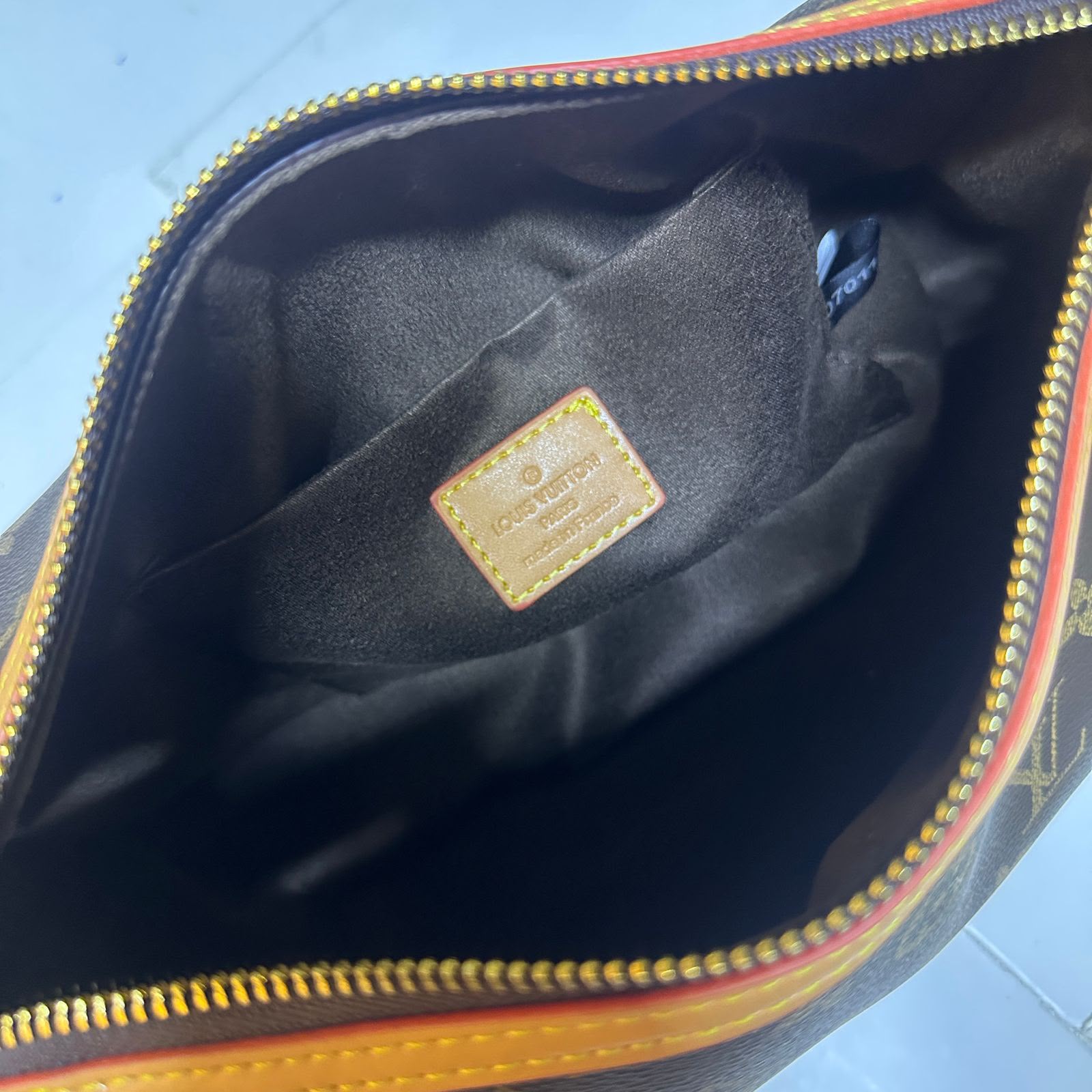 LOUIS VUITTON Monogram Shoulder Bag — 33 cm | 3 Colors With Box