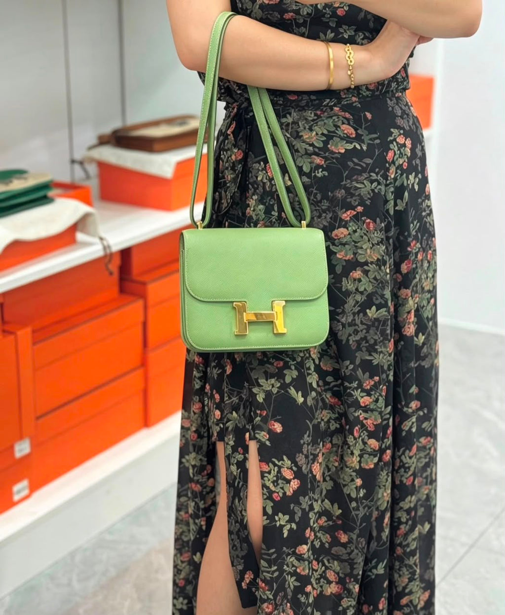 HERMÈS Structured Shoulder Bag — 24 cm | 4 Colors with Box