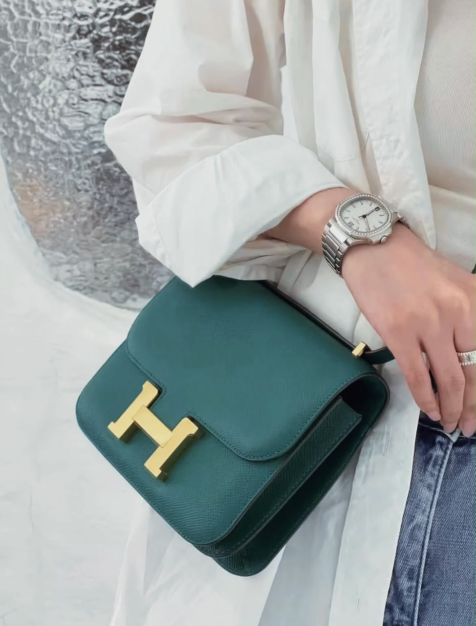 HERMÈS Structured Shoulder Bag — 24 cm | 4 Colors with Box