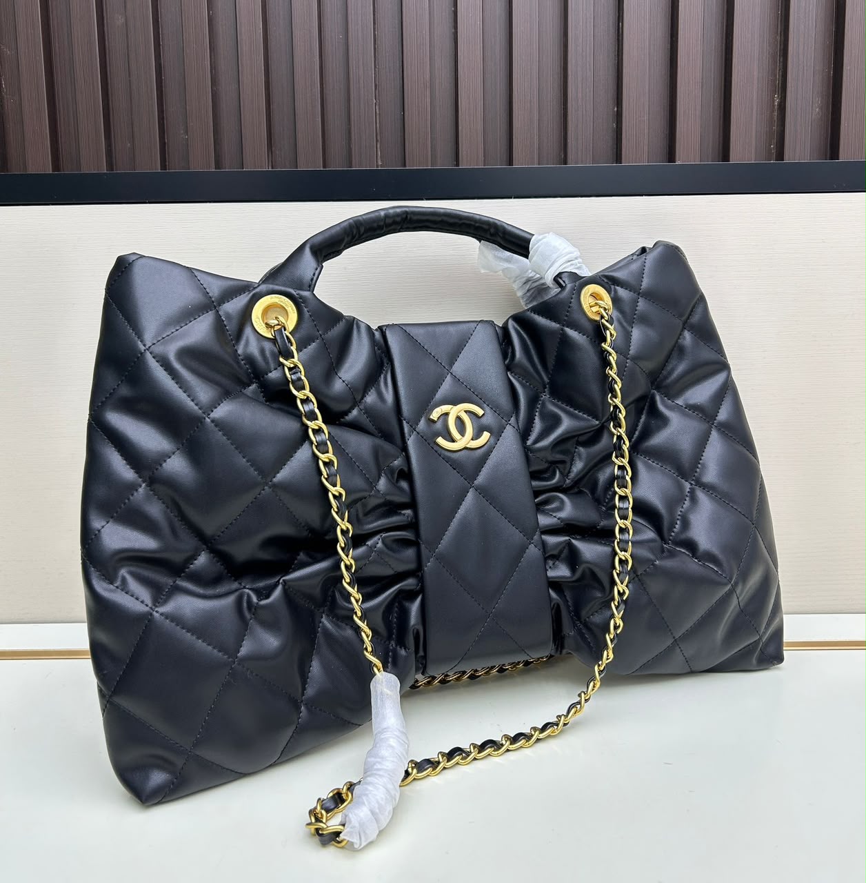 CHANEL Puffy Quilted Shoulder Bag — 40 cm | 5 Colors without Box A+