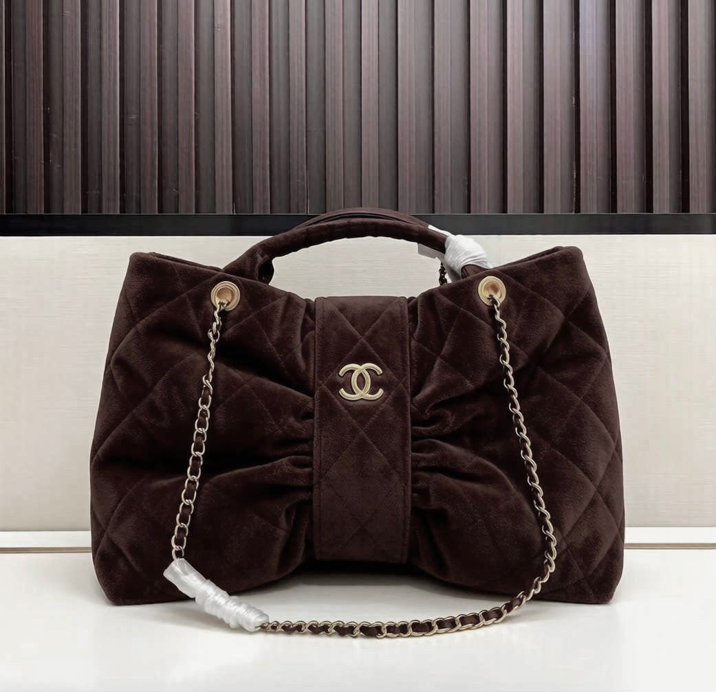 CHANEL Puffy Shoulder Bag 40 cm without Box A+