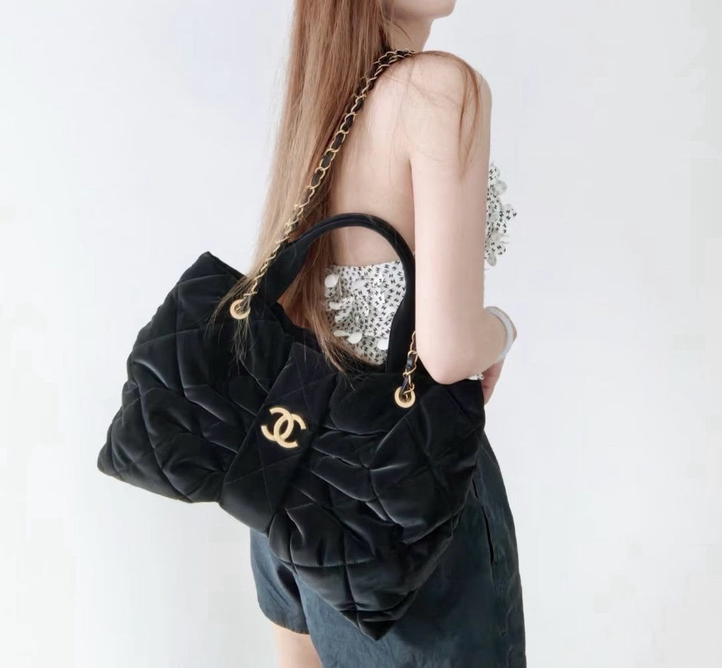 CHANEL Puffy Quilted Shoulder Bag — 40 cm | 5 Colors without Box A+