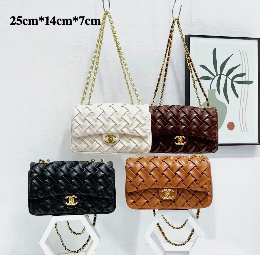 CHANEL Woven Leather Flap Shoulder Bag — 25 cm | 4 Colors with Box A+