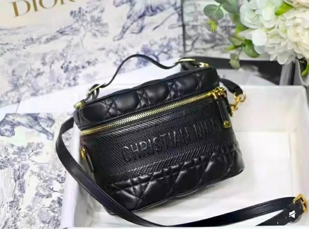 DIOR Crossbody Bag — 18 cm | 2 Colors With Box