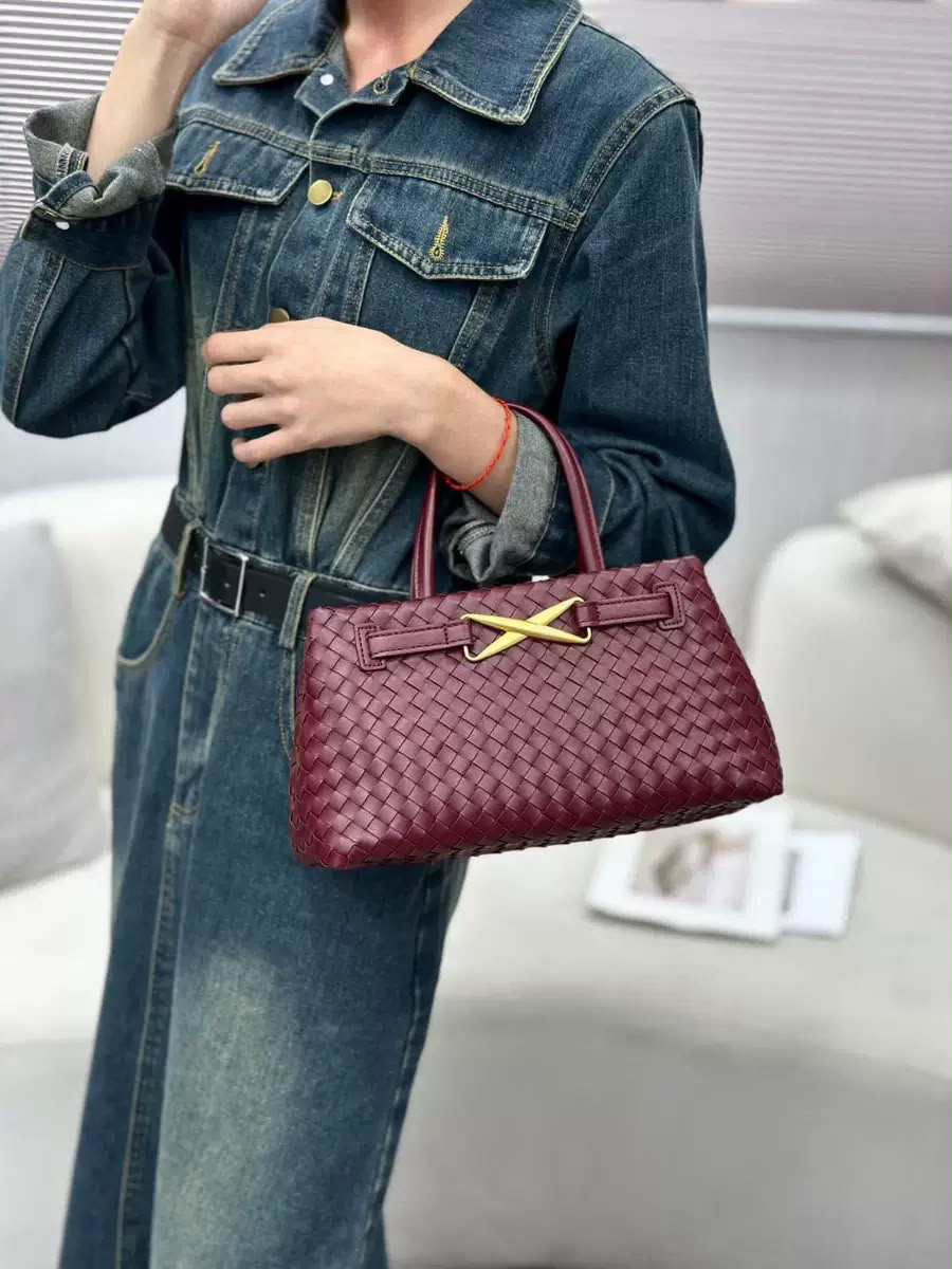 BOTTEGA Woven Leather Top Handle Tote — 29 cm | 7 Colors Without Box