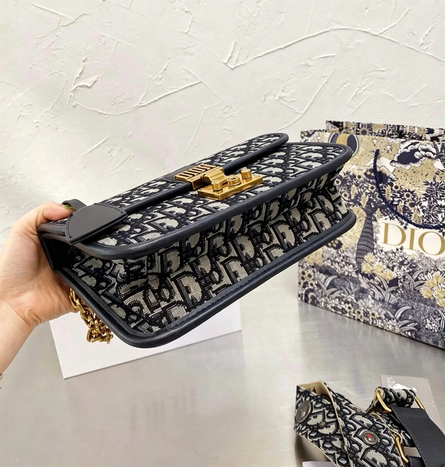 DIOR Chain Flap Bag | With Box | Master