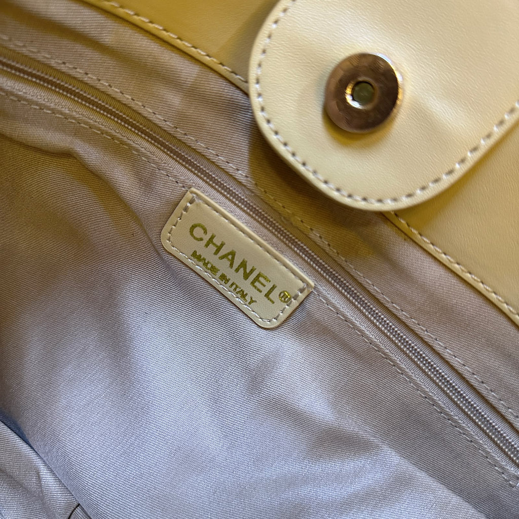 CHANEL Woven Beach Style Tote — 45 cm | A+ Without Box