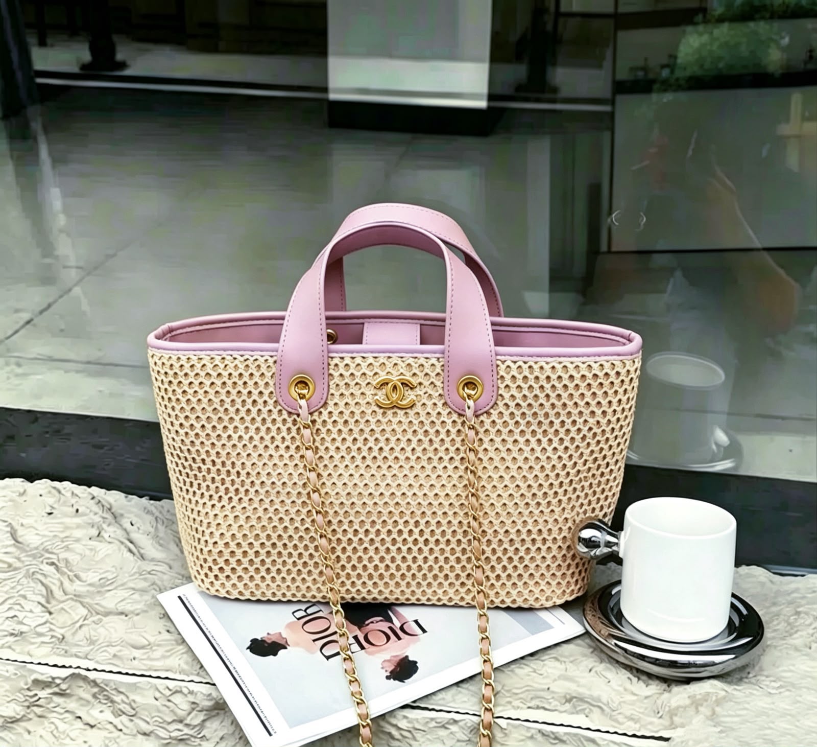 CHANEL Straw-Effect Tote 40 cm Without Box