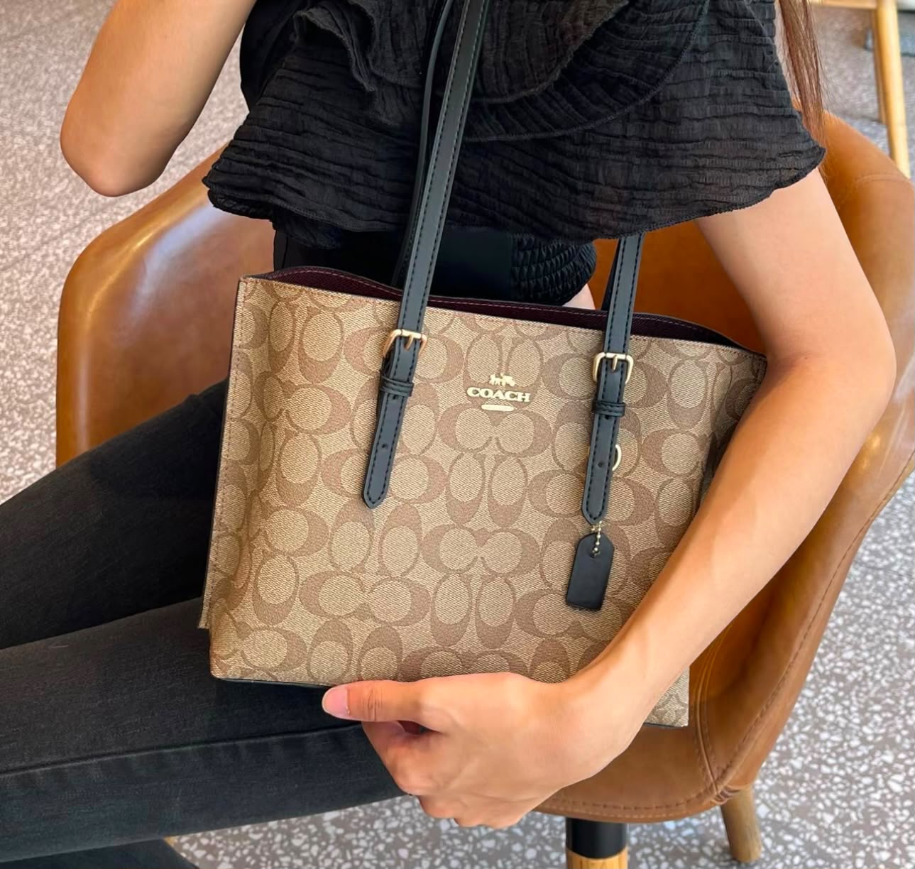 COACH Signature Canvas Tote — 28 cm | 8 Colors With Box