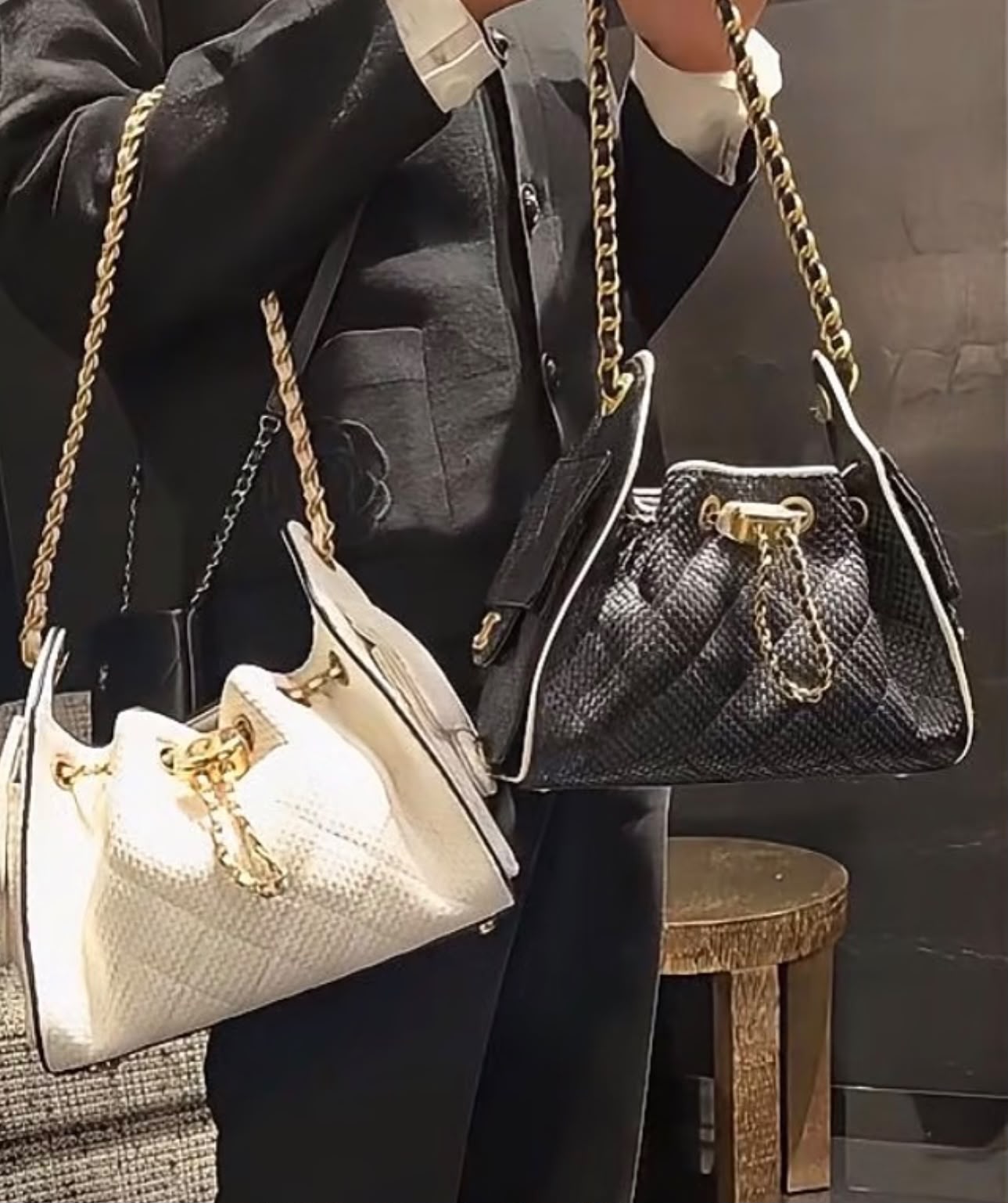 CHANEL Drawstring Bag 22 cm Without Box