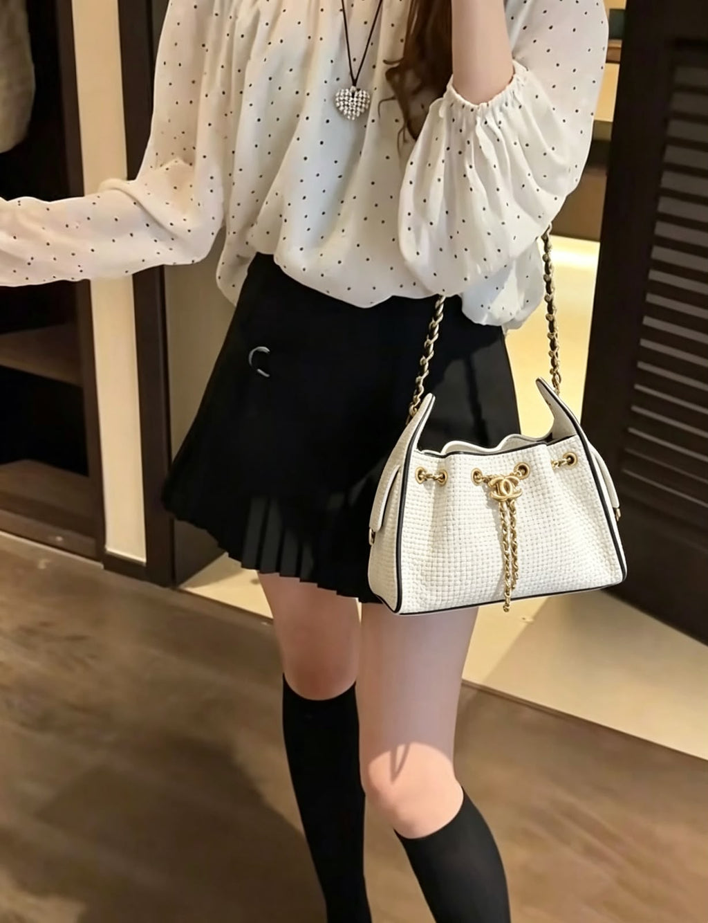 CHANEL Drawstring Bag 22 cm Without Box