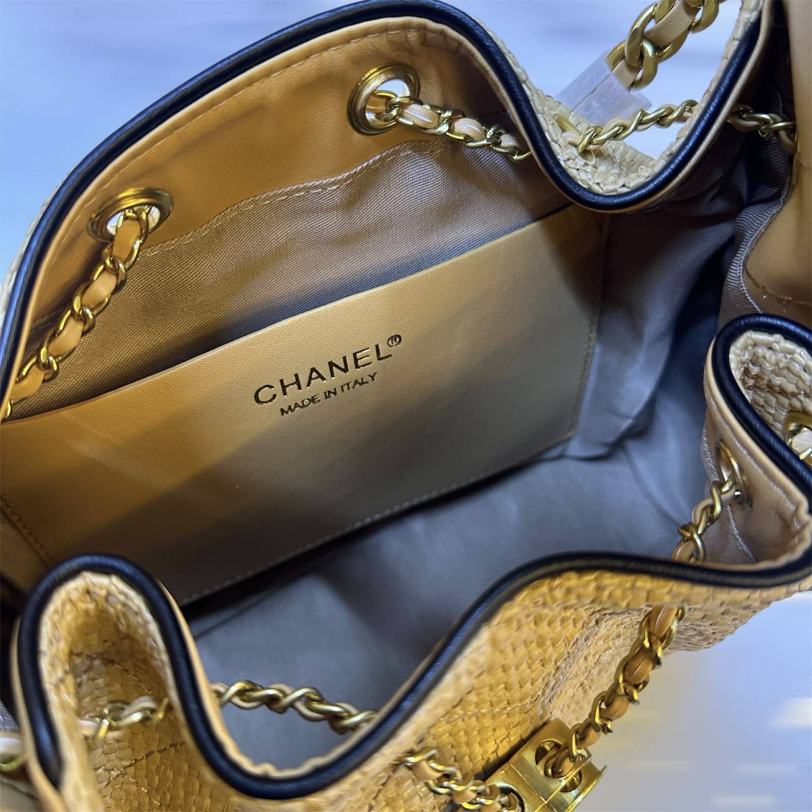CHANEL Drawstring Bag — 26 cm Without Box