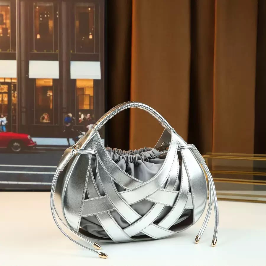 Botegga Woven Cage Bag 28 cm With Box