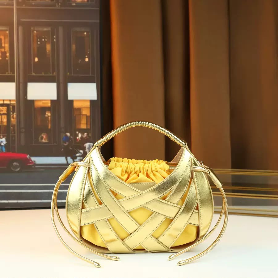 Botegga Woven Cage Bag 28 cm With Box