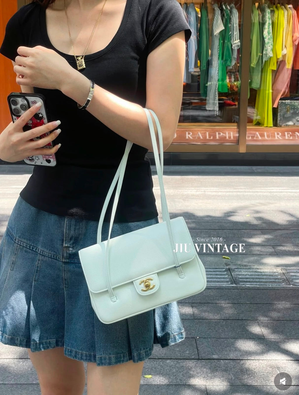 CHANEL Double-Strap Flap Bag 22 cm With Box