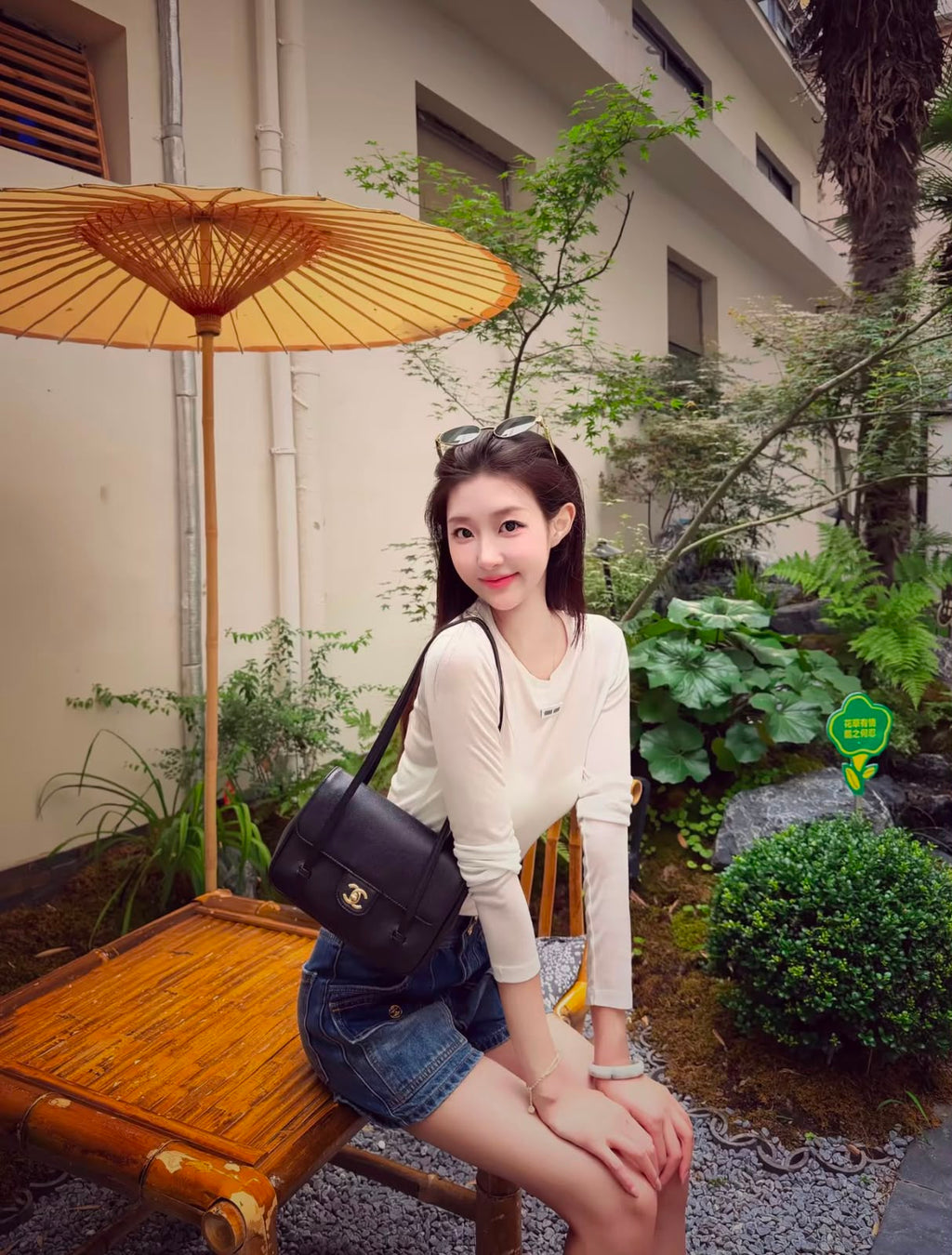 CHANEL Double-Strap Flap Bag 22 cm With Box