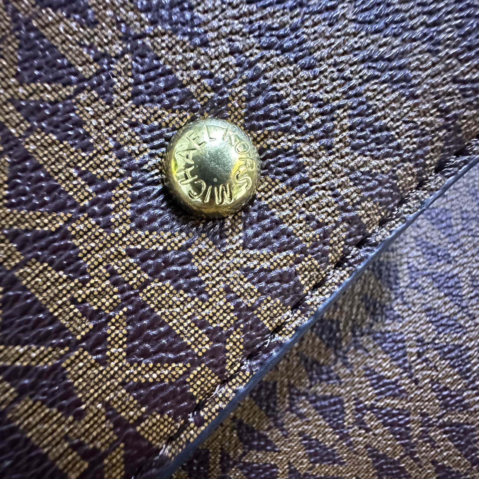 MICHAEL KORS Signature Tote with Pouch 45 cm