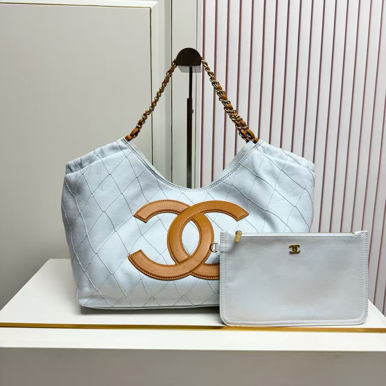 CHANEL Tote with Pouch 45 cm Master